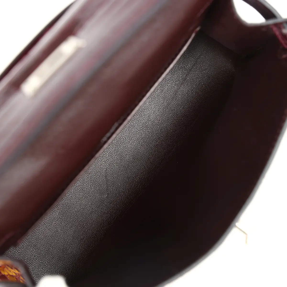 HERMÈS Hermes Kelly Pochette Bordeaux Shiny Niloticus Crocodile Palladium Hardware | Thumbnail 7 HERMÈS Hermes Kelly Pochette Bordeaux Shiny Niloticus Crocodile Palladium Hardware | Thumbnail 7