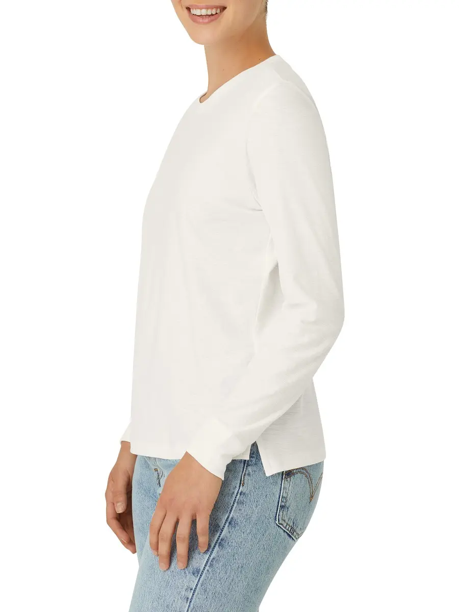 Bombas Women's Long-Sleeve Cotton Crewneck T-Shirt - Soft White | Thumbnail 3 Bombas Women's Long-Sleeve Cotton Crewneck T-Shirt - Soft White | Thumbnail 3