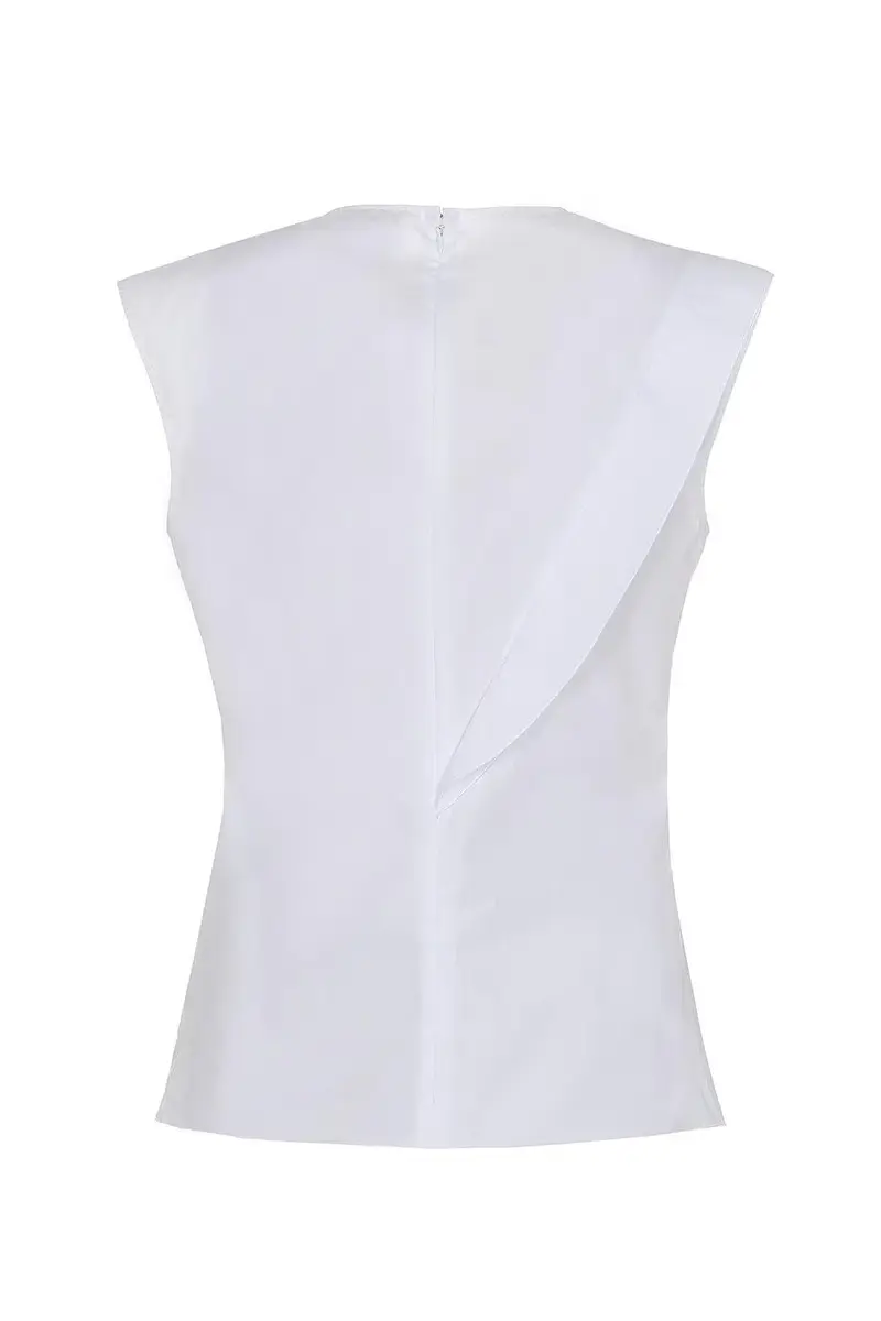 MANTU Sleeveless Gathered Top | Thumbnail 5