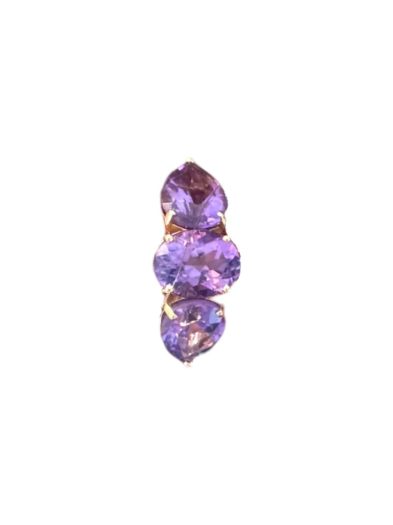 4.63ct Amethyst 18K Gold Three Stones Earcuff 4.63ct Amethyst 18K Gold Three Stones Earcuff