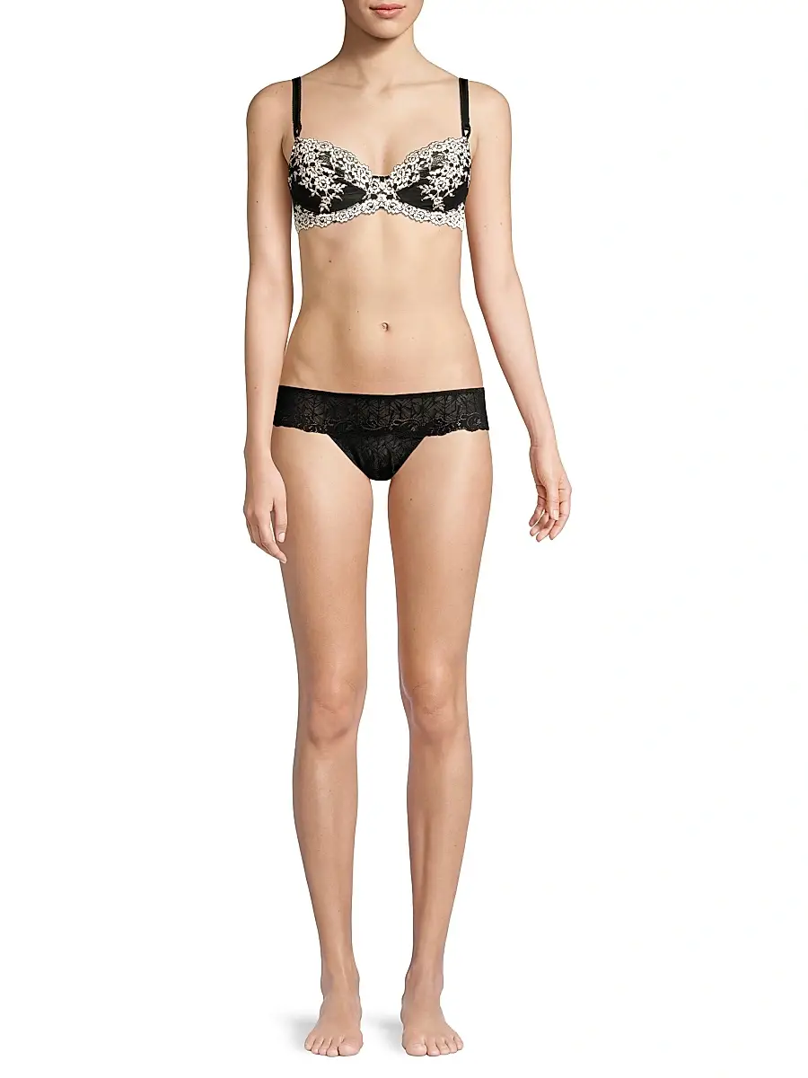 Wacoal Women's Embrace Lace Underwire Bra - Naturally Nude | Thumbnail 10