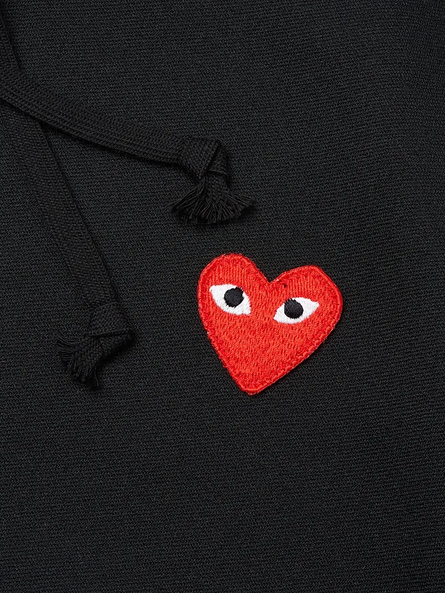 Comme des Garçons PLAY Men Embroidered Heart Hoodie | Thumbnail 6 Comme des Garçons PLAY Men Embroidered Heart Hoodie | Thumbnail 6