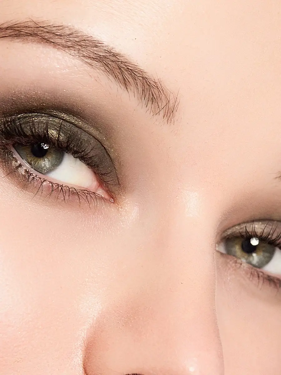 Trish McEvoy 24-Hour Eyeshadow & Liner - Green | Thumbnail 2 Trish McEvoy 24-Hour Eyeshadow & Liner - Green | Thumbnail 2
