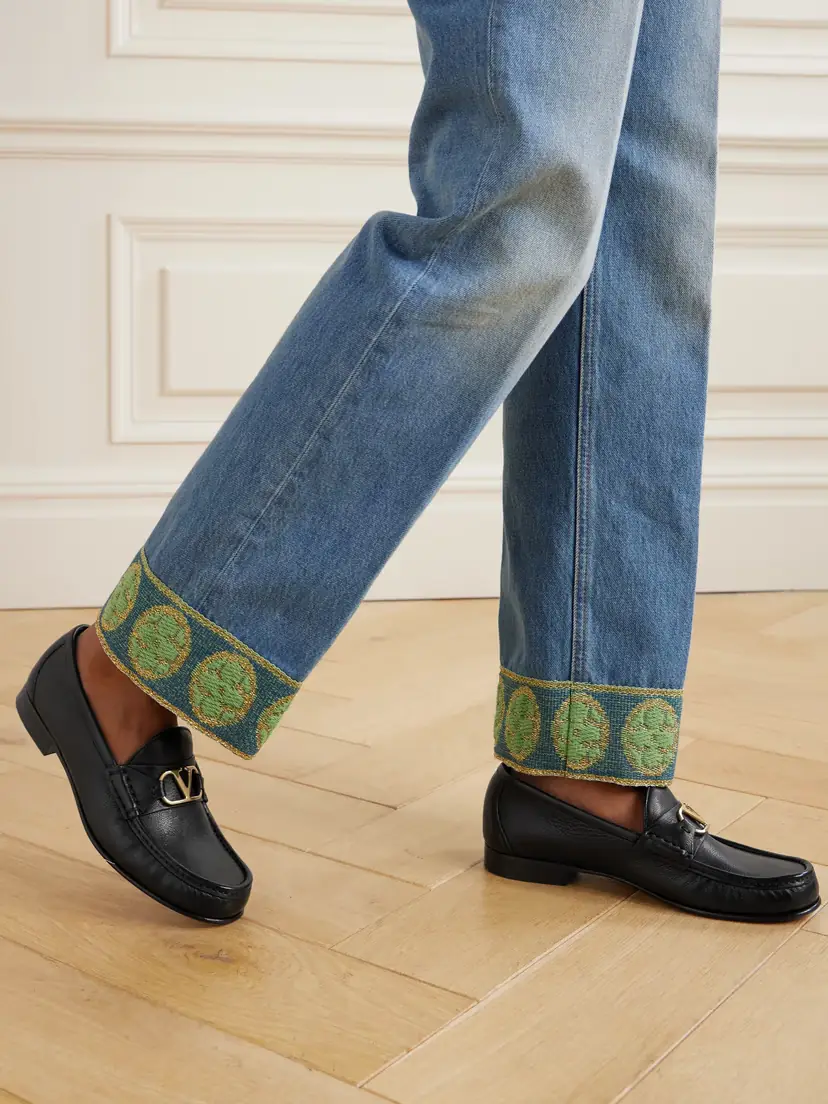 Valentino Garavani Vlogo Signature 20 Leather Loafers | Thumbnail 2