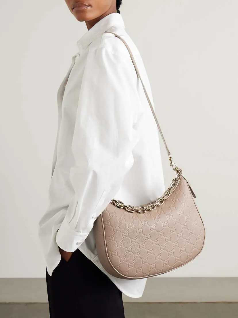 Gucci Gg Emblem Medium Logo-debossed Leather Shoulder Bag | Thumbnail 6 Gucci Gg Emblem Medium Logo-debossed Leather Shoulder Bag | Thumbnail 6