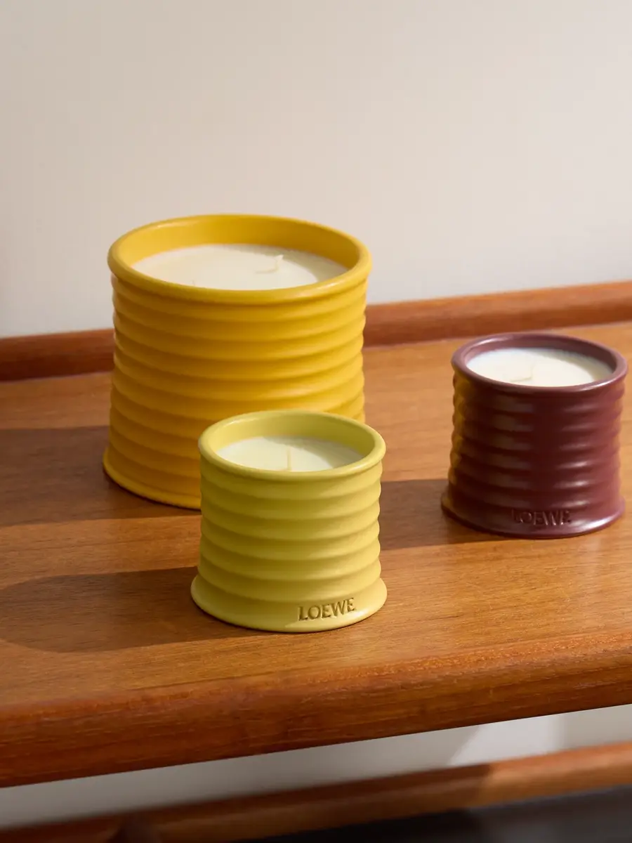 LOEWE PERFUMES Honeysuckle Small Scented Candle, 170g - Men | Thumbnail 2 LOEWE PERFUMES Honeysuckle Small Scented Candle, 170g - Men | Thumbnail 2