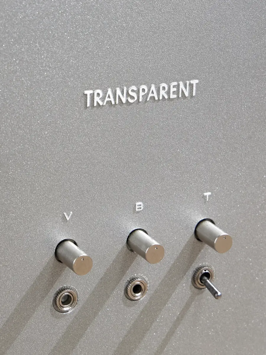 TRANSPARENT SPEAKER Brutalist Recycled-Aluminium Speaker - Men | Thumbnail 4 TRANSPARENT SPEAKER Brutalist Recycled-Aluminium Speaker - Men | Thumbnail 4