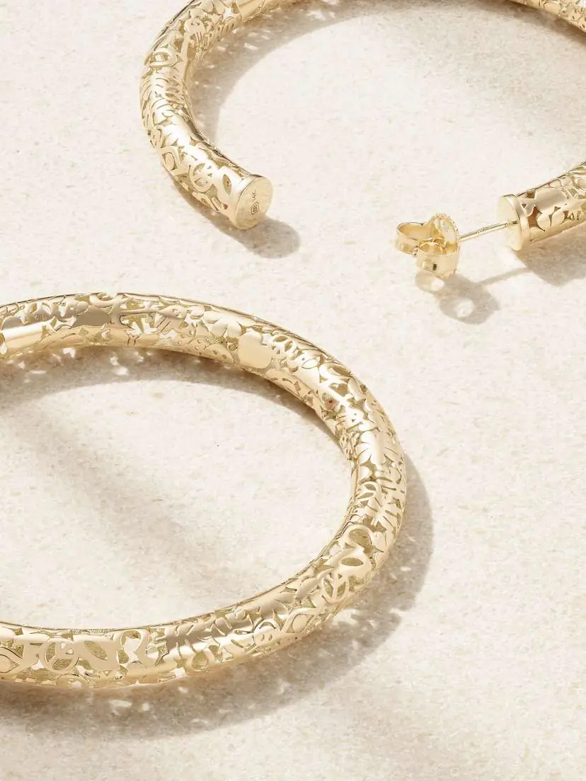 Sydney Evan Large Icon Wallpaper 14-karat Gold Hoop Earrings | Thumbnail 3