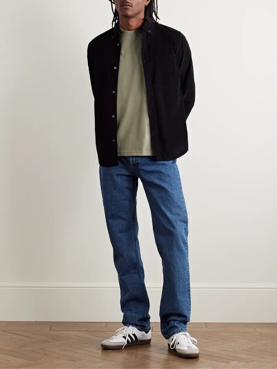 A.P.C. New Standard Straight-Leg Organic Jeans - Men | Thumbnail 2 A.P.C. New Standard Straight-Leg Organic Jeans - Men | Thumbnail 2