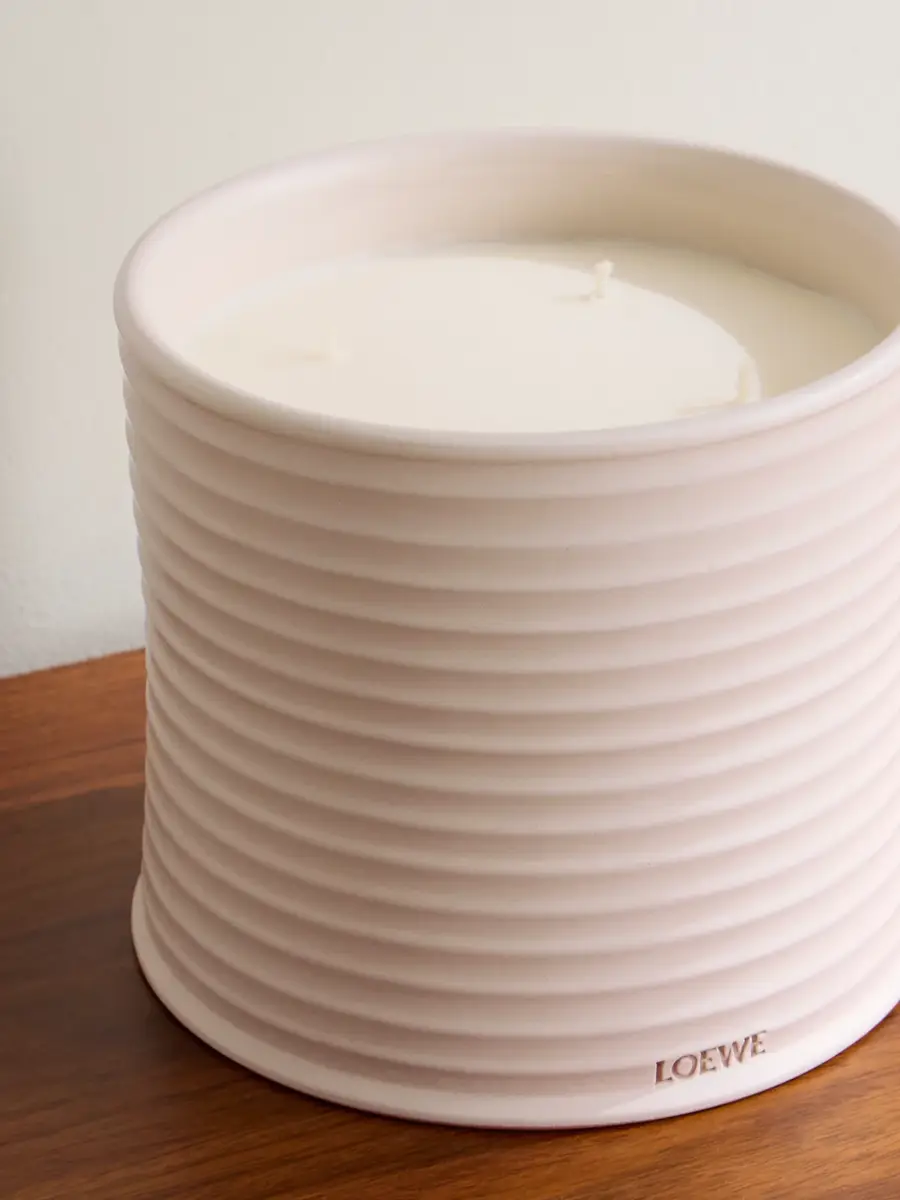LOEWE PERFUMES Oregano Large Scented Candle, 2120g - Men | Thumbnail 4