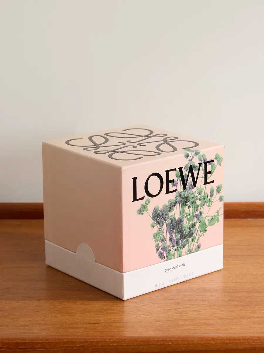 LOEWE PERFUMES Oregano Medium Scented Candle, 610g - Men | Thumbnail 3 LOEWE PERFUMES Oregano Medium Scented Candle, 610g - Men | Thumbnail 3