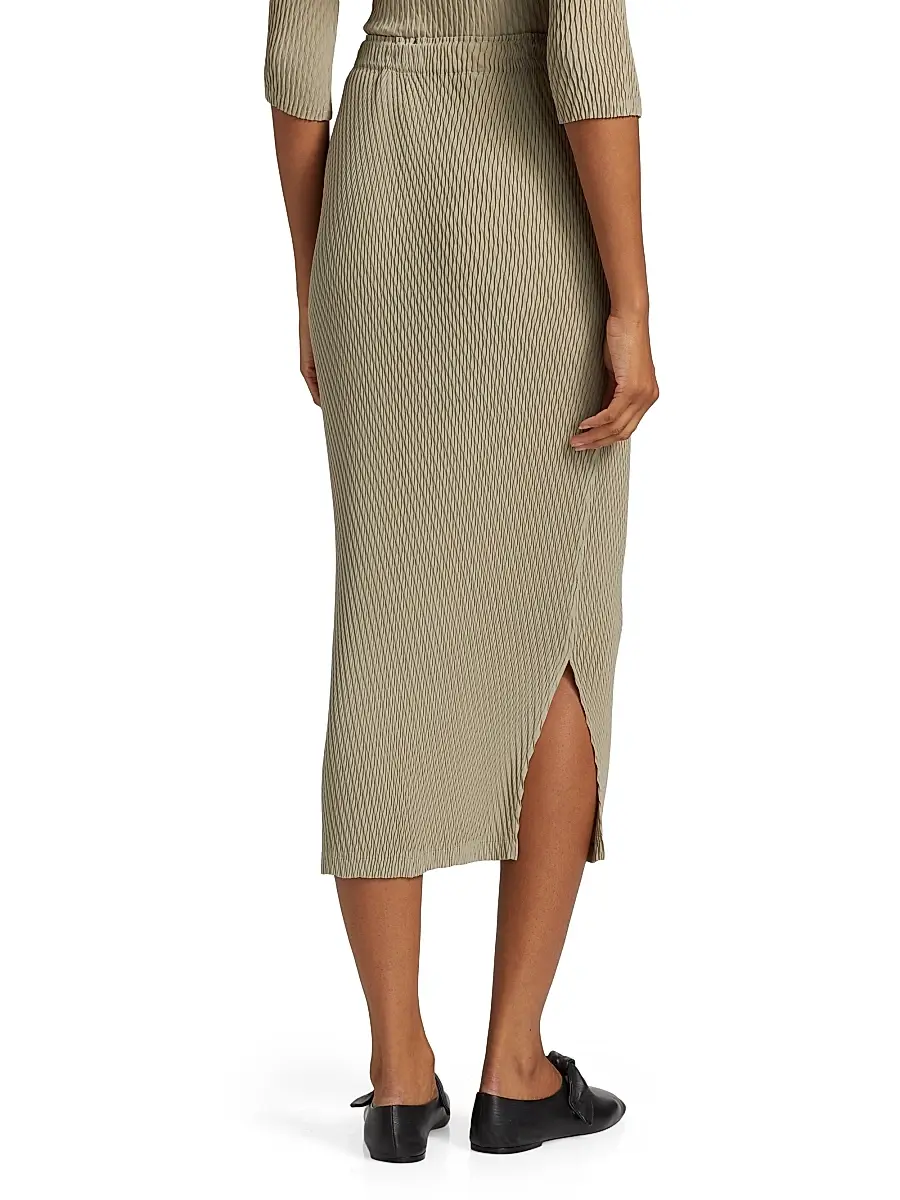 Issey Miyake Women's Rhombus Pleats Midi-Skirt - Ash Beige | Thumbnail 5