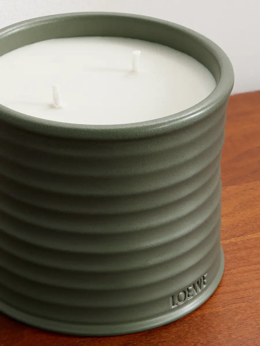 LOEWE PERFUMES Marihuana Scented Candle, 610g - Men | Thumbnail 3 LOEWE PERFUMES Marihuana Scented Candle, 610g - Men | Thumbnail 3