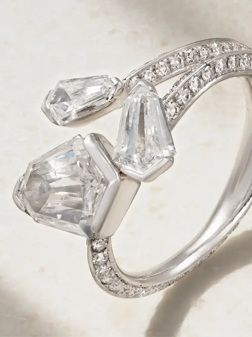 David Morris 18-karat White Gold Diamond Ring | Thumbnail 4 David Morris 18-karat White Gold Diamond Ring | Thumbnail 4