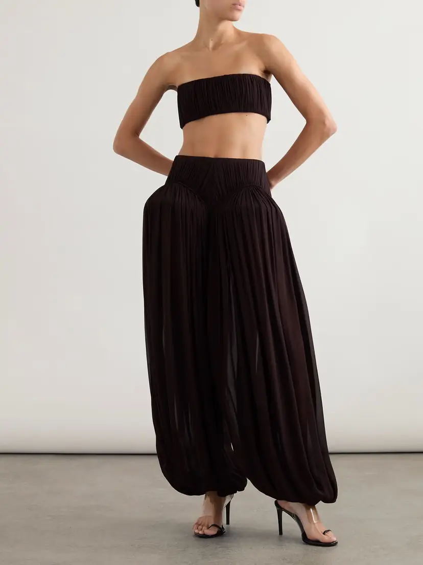Alaïa Pleated Crepe Tapered Pants | Thumbnail 2