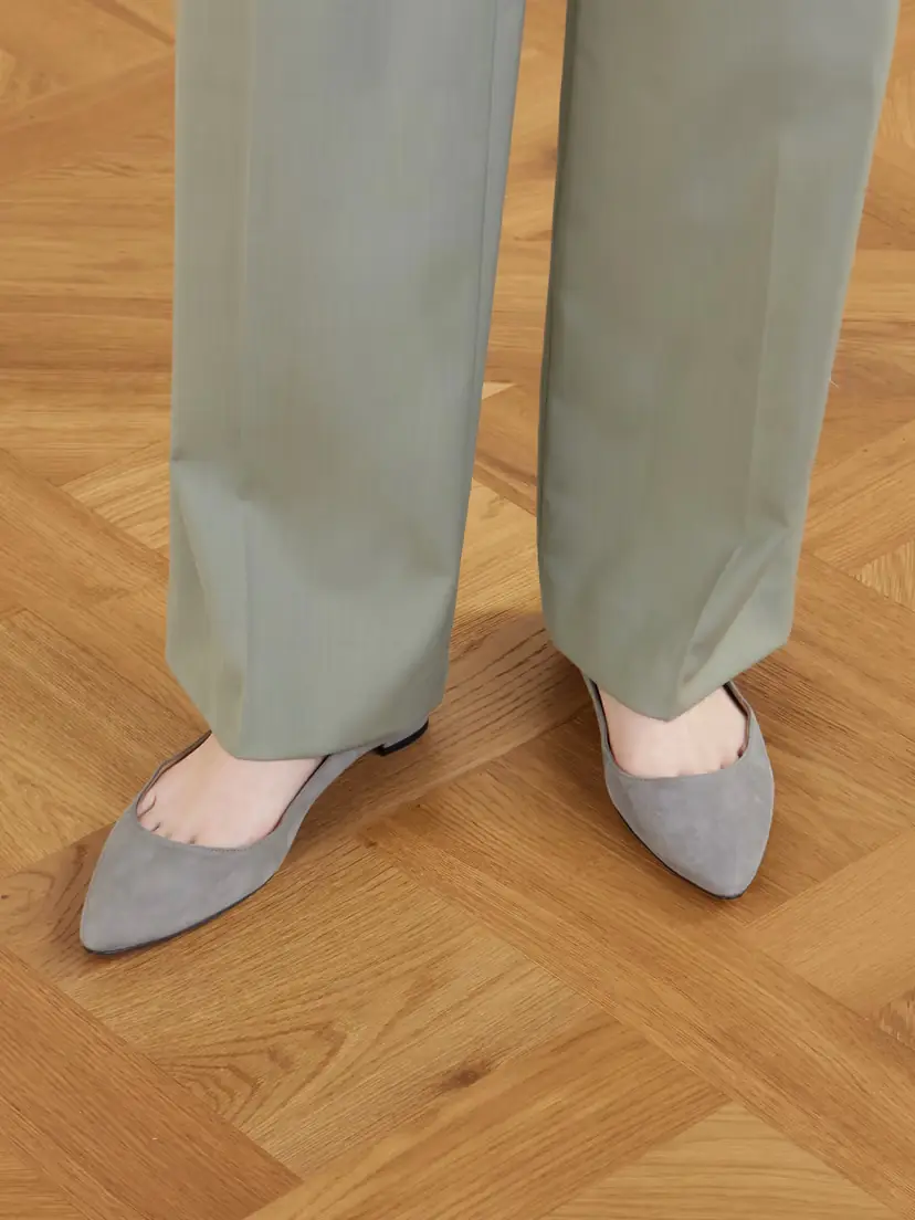 Manolo Blahnik Bb Suede Ballet Flats | Thumbnail 2