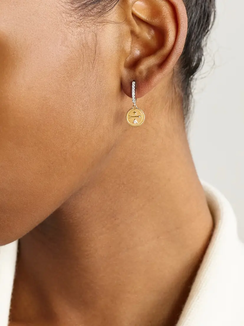 Foundrae Dream Mini Medallion 18-karat White And Yellow Gold Diamond Single Hoop Earring | Thumbnail 2