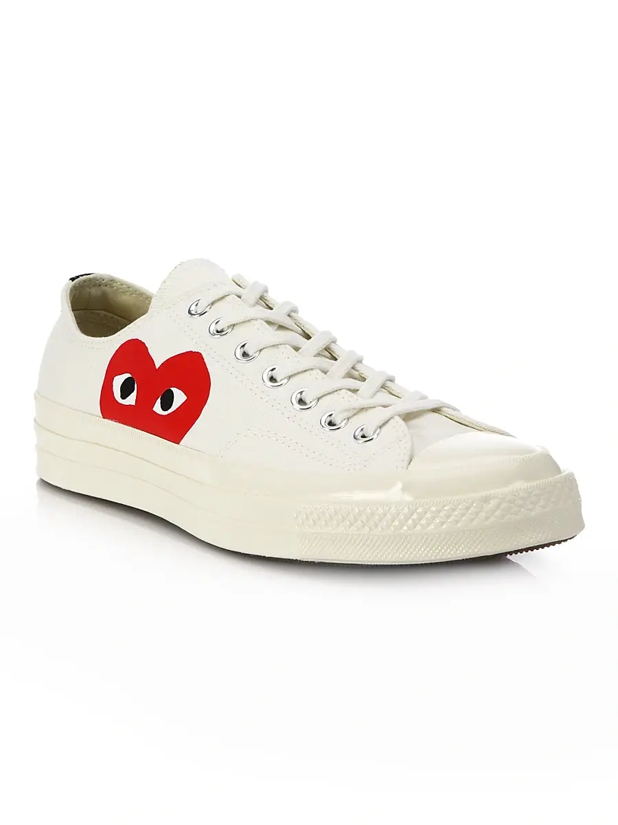 Comme des Garçons PLAY Women's Peek-A-Boo Canvas Low-Top Sneakers - White | Image 1 Comme des Garçons PLAY Women's Peek-A-Boo Canvas Low-Top Sneakers - White | Image 1