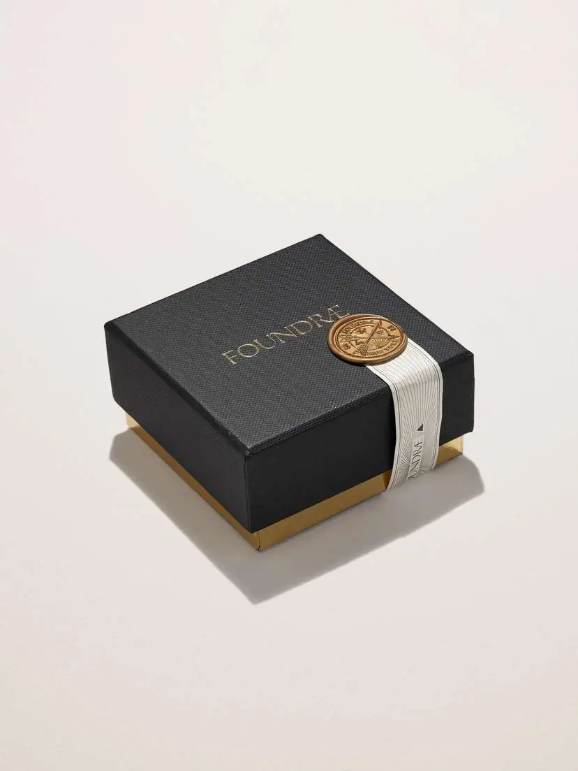 Foundrae Heart Mixed Oversized Clip 18-karat Gold Bracelet | Thumbnail 6