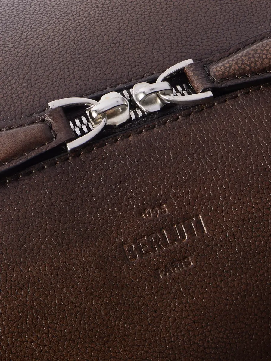 Berluti Toujours Scritto Venezia Leather Messenger Bag - Men | Thumbnail 4 Berluti Toujours Scritto Venezia Leather Messenger Bag - Men | Thumbnail 4