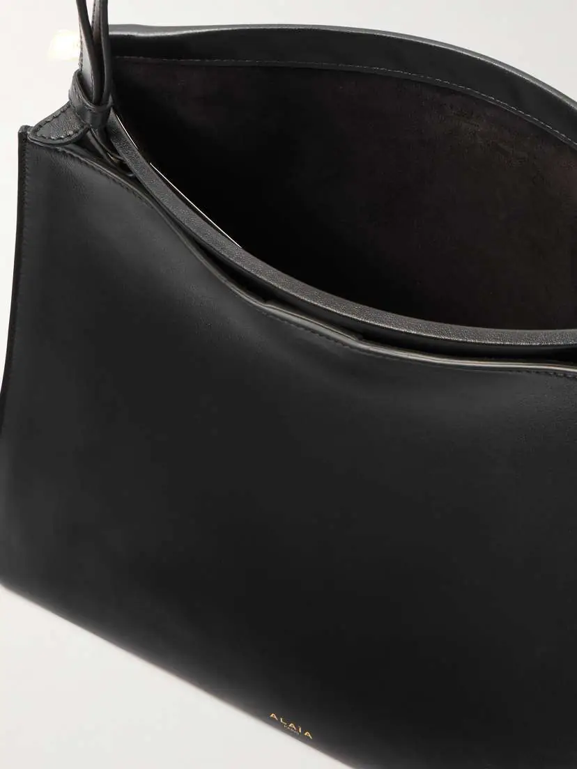 Alaïa Le Click Medium Leather Shoulder Bag | Thumbnail 5 Alaïa Le Click Medium Leather Shoulder Bag | Thumbnail 5