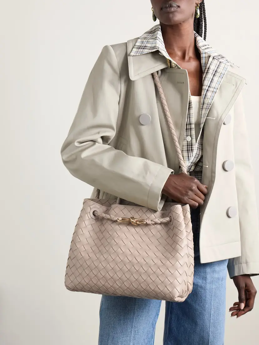 Bottega Veneta Andiamo Medium Intrecciato Leather Tote | Thumbnail 6 Bottega Veneta Andiamo Medium Intrecciato Leather Tote | Thumbnail 6