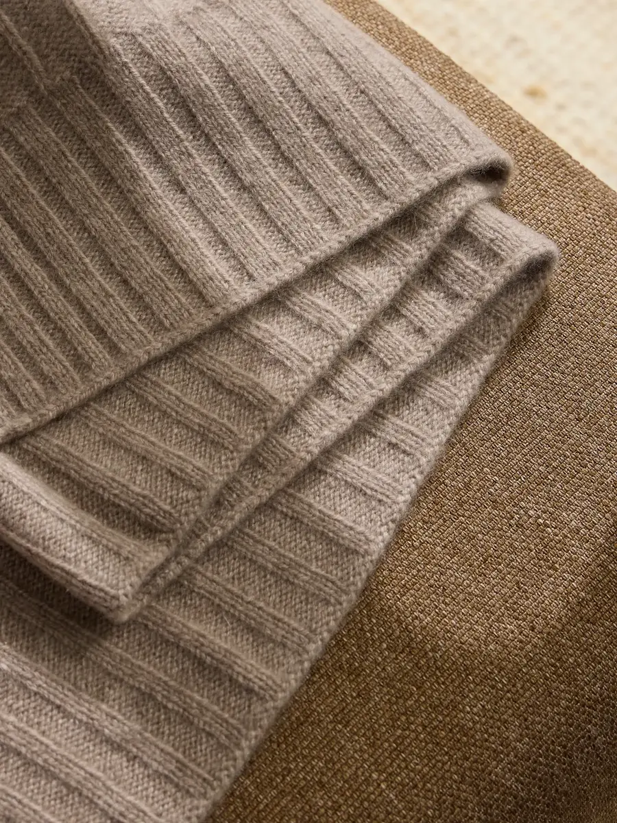 Ralph Lauren Home Cable-Knit Cashmere Throw - Men | Thumbnail 3 Ralph Lauren Home Cable-Knit Cashmere Throw - Men | Thumbnail 3