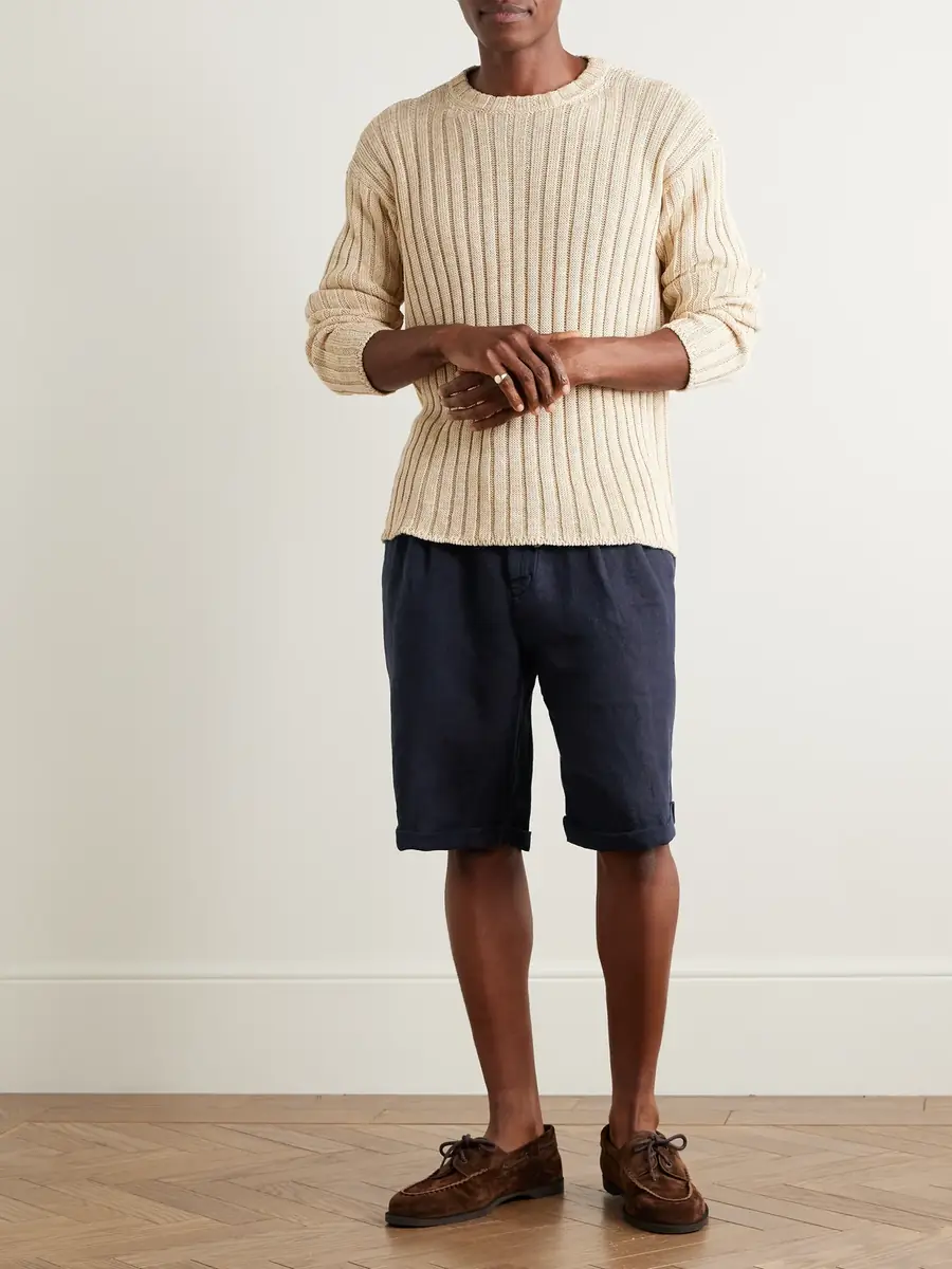 Brunello Cucinelli Straight-Leg Pleated Linen Bermuda Shorts - Men | Thumbnail 2