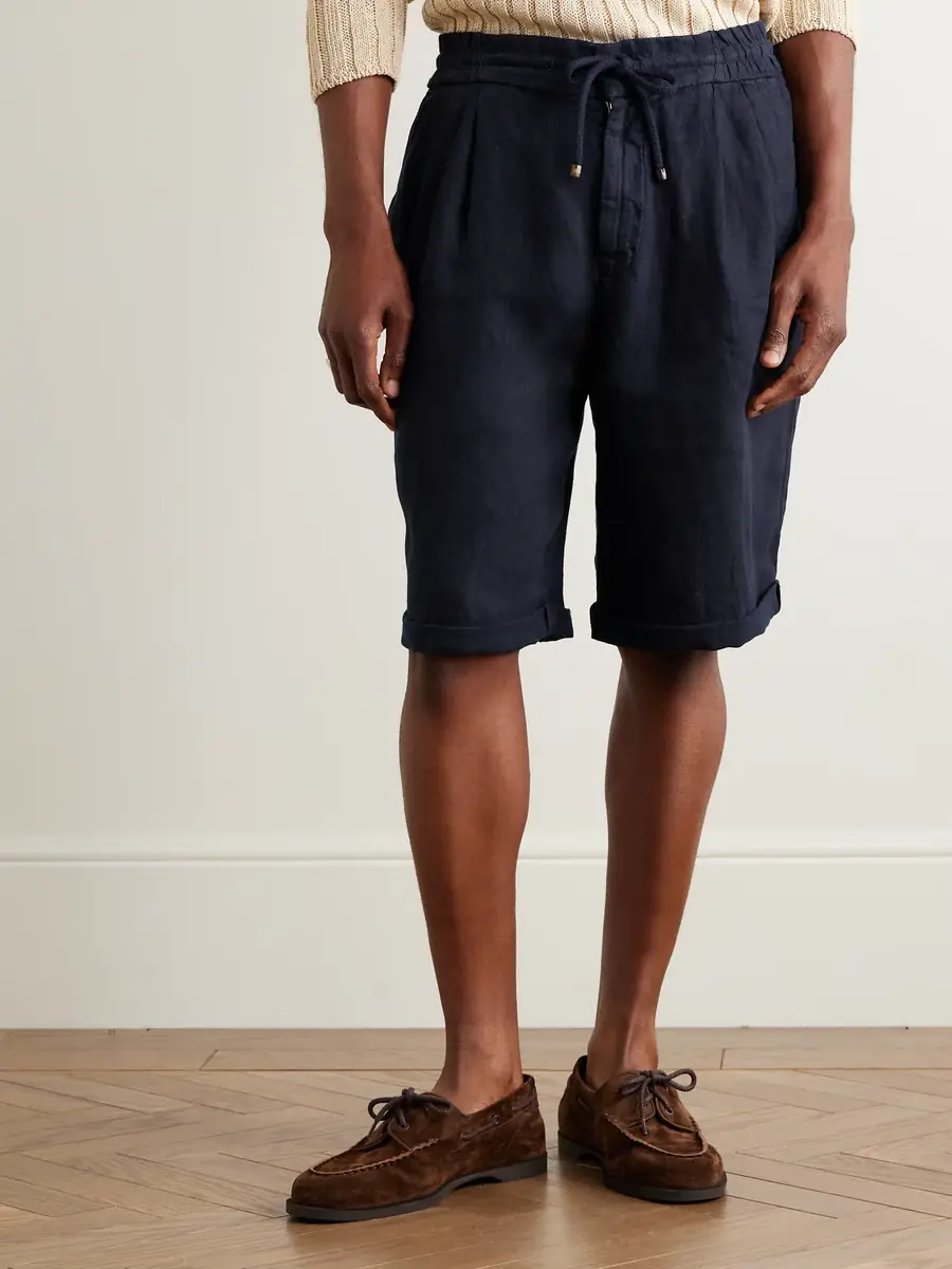 Brunello Cucinelli Straight-Leg Pleated Linen Bermuda Shorts - Men | Thumbnail 3