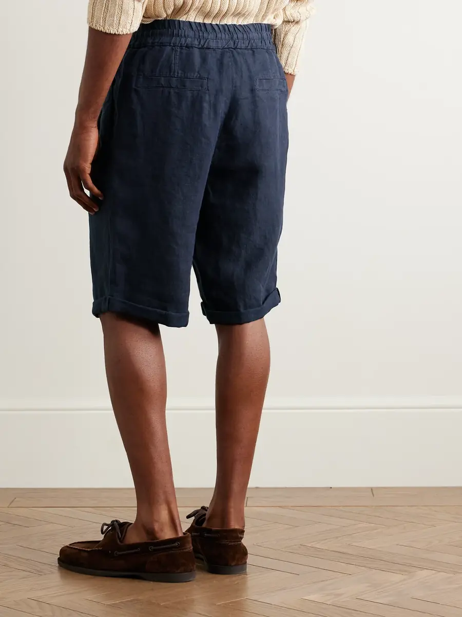 Brunello Cucinelli Straight-Leg Pleated Linen Bermuda Shorts - Men | Thumbnail 4