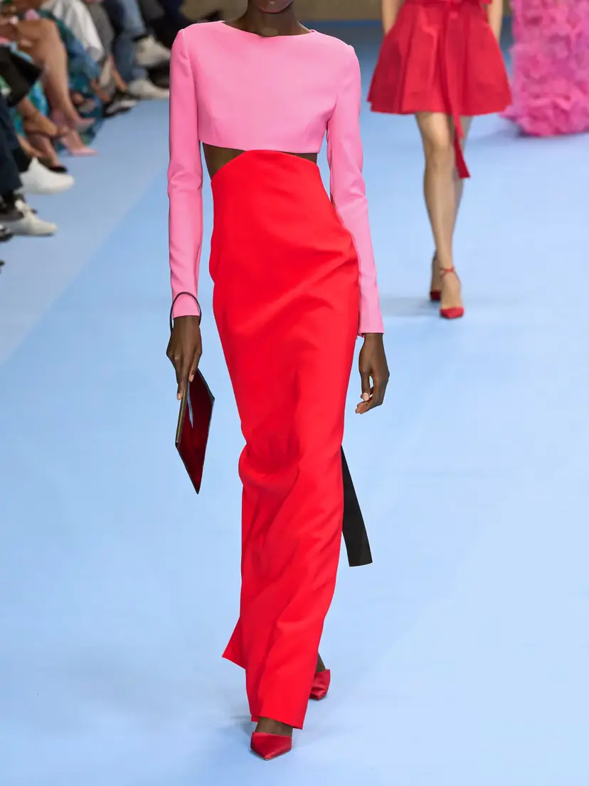 Carolina Herrera Cutout Bow-embellished Two-tone Crepe Gown | Thumbnail 4