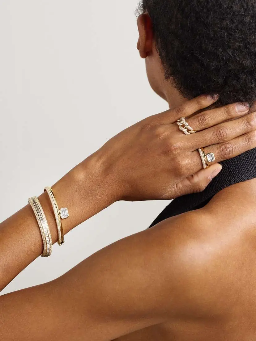 SHAY Floating Bezel 18-karat Gold Diamond Bangle | Thumbnail 4 SHAY Floating Bezel 18-karat Gold Diamond Bangle | Thumbnail 4