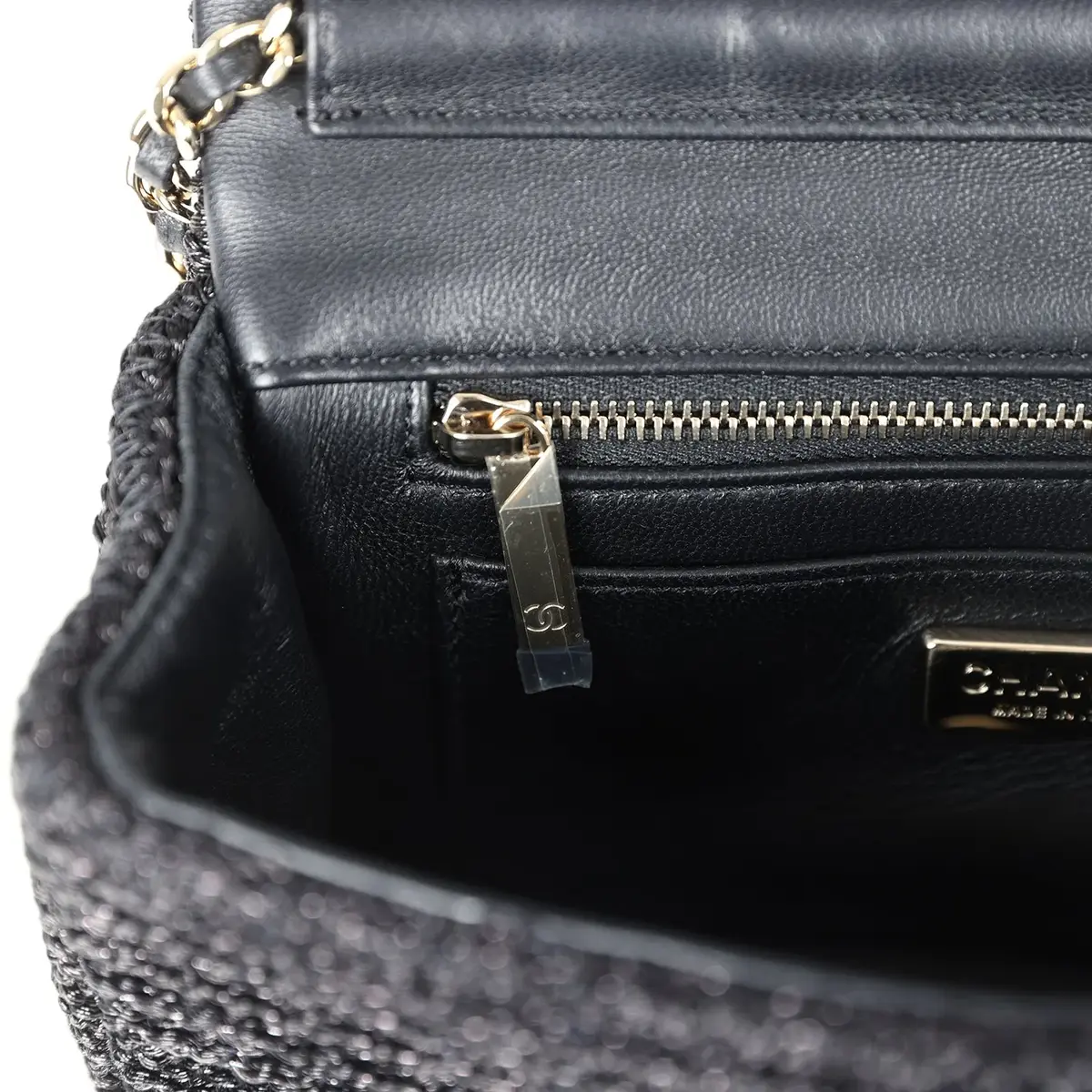 Chanel Chanel Mini Summer Nights Flap Bag Black Woven Patent Leather Light Gold Hardware | Thumbnail 10 Chanel Chanel Mini Summer Nights Flap Bag Black Woven Patent Leather Light Gold Hardware | Thumbnail 10