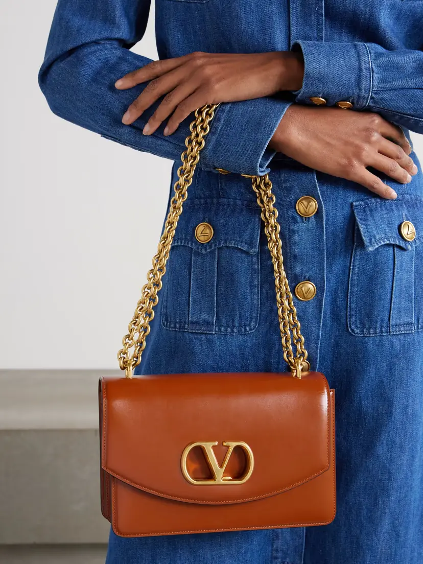 Valentino Garavani Vain Glossed-leather Shoulder Bag | Thumbnail 2 Valentino Garavani Vain Glossed-leather Shoulder Bag | Thumbnail 2