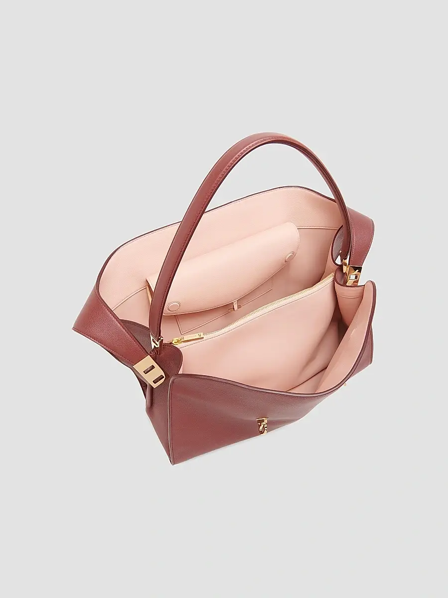 Ferragamo Women's Hug Leather Shoulder Bag | Thumbnail 3 Ferragamo Women's Hug Leather Shoulder Bag | Thumbnail 3