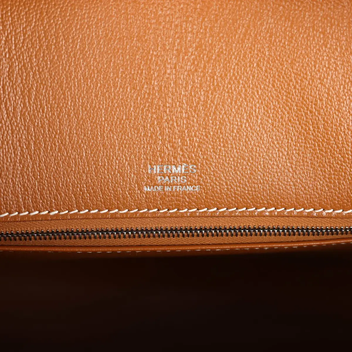 HERMÈS Hermes Birkin Sellier 30 "Zouaves Et Dragons" Naturel Sable Butler Palladium Hardware | Thumbnail 8 HERMÈS Hermes Birkin Sellier 30 "Zouaves Et Dragons" Naturel Sable Butler Palladium Hardware | Thumbnail 8