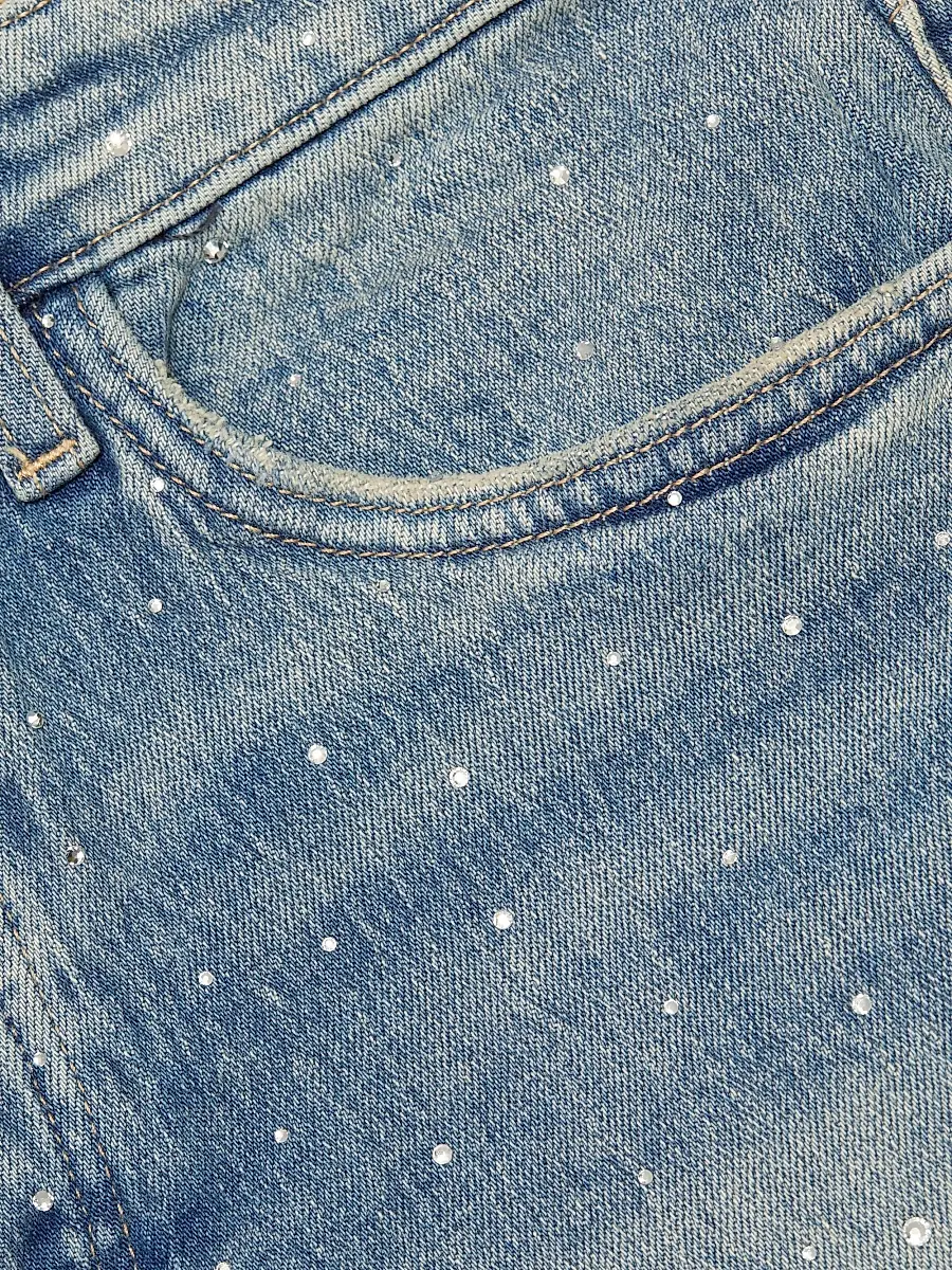 Joe's Jeans Women's The Jessie Denim Relaxed Crystal Shorts | Thumbnail 7 Joe's Jeans Women's The Jessie Denim Relaxed Crystal Shorts | Thumbnail 7