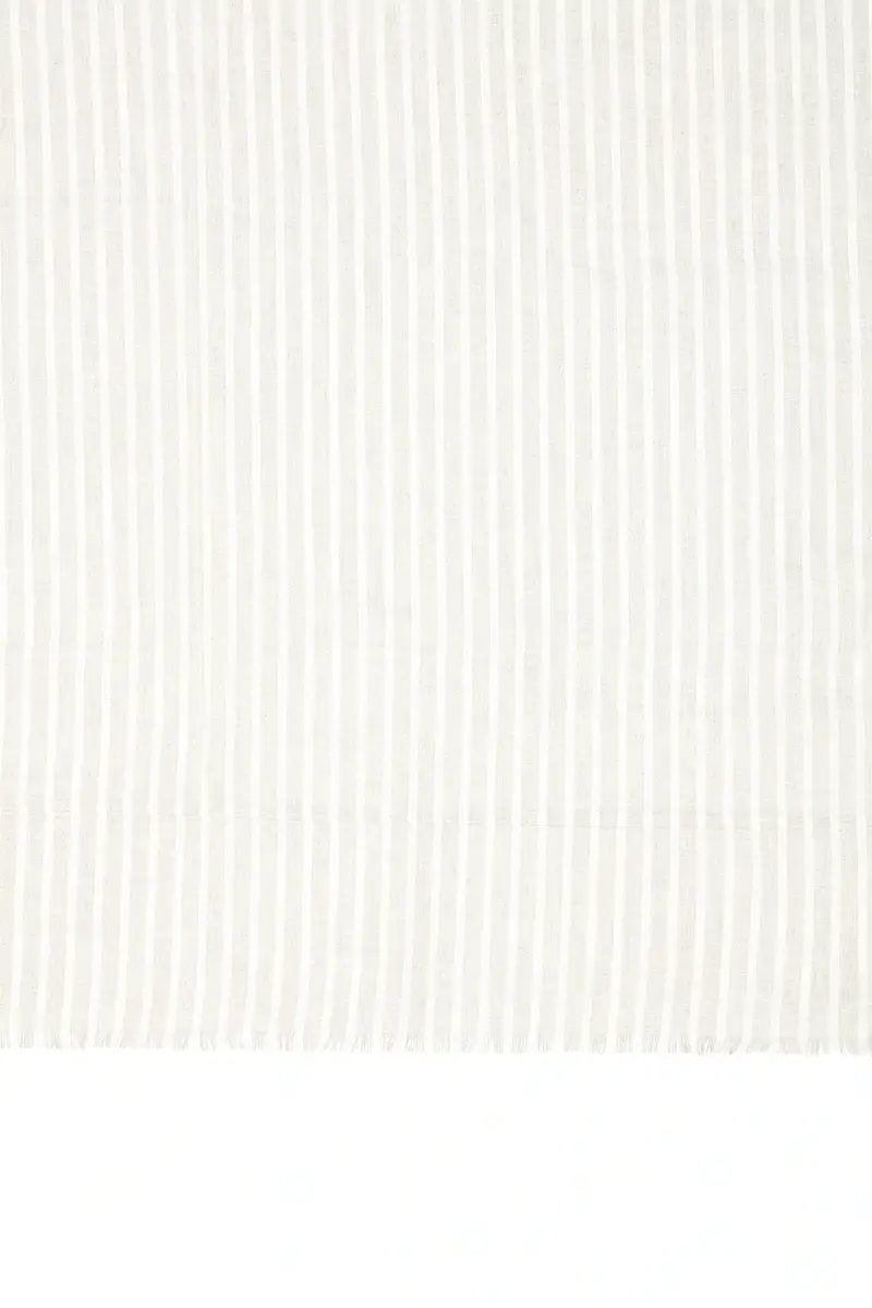 Jenni Kayne Frayed Linen 68x120 Tablecloth | Thumbnail 4 Jenni Kayne Frayed Linen 68x120 Tablecloth | Thumbnail 4