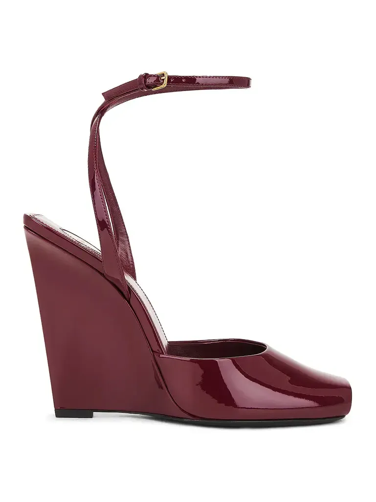 Orhand Peep Toe Wedge