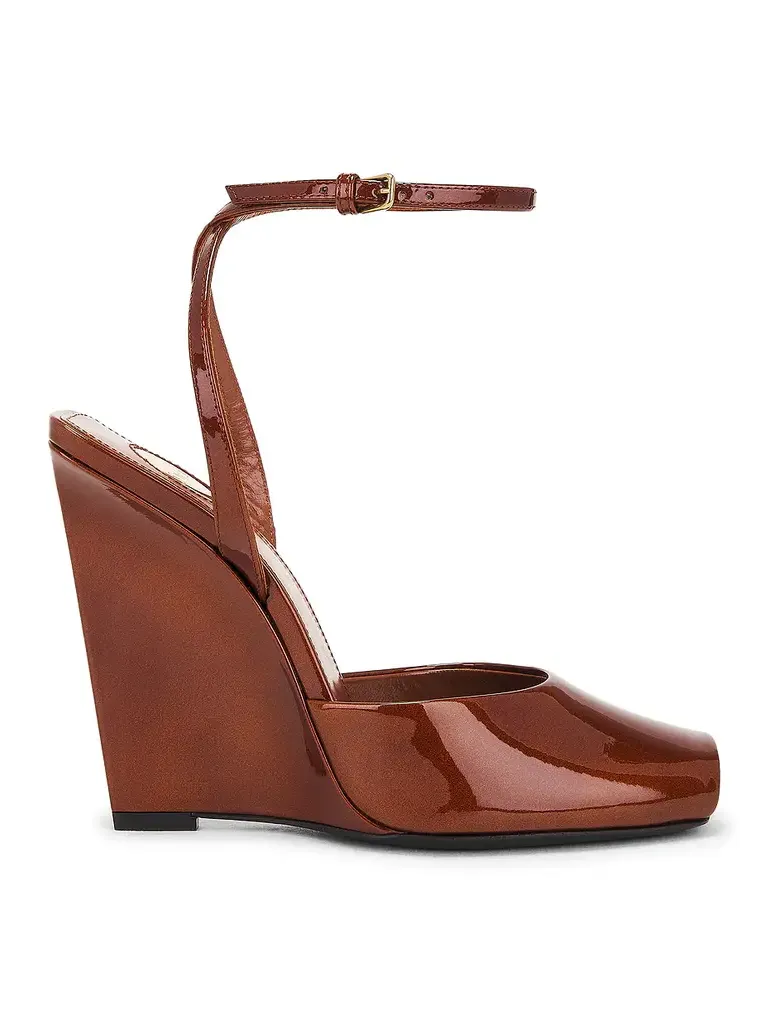 Orhand Peep Toe Wedge