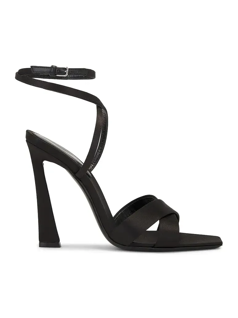 Lydia Sandal