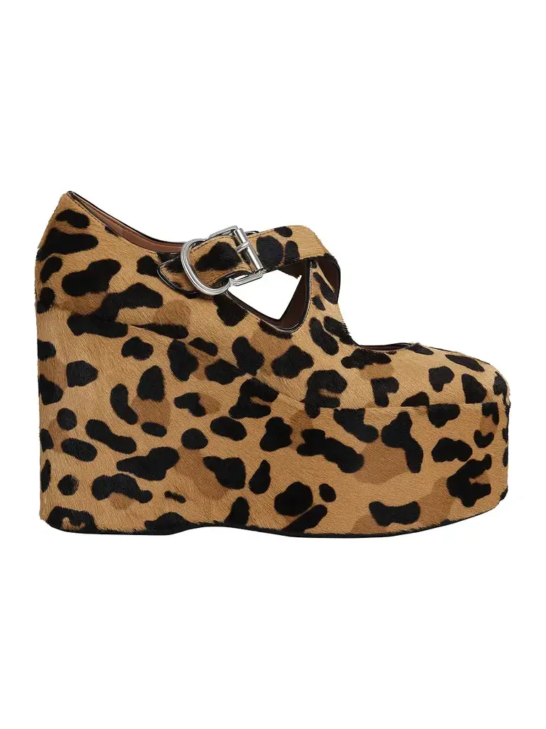 Criss Cross Wedge