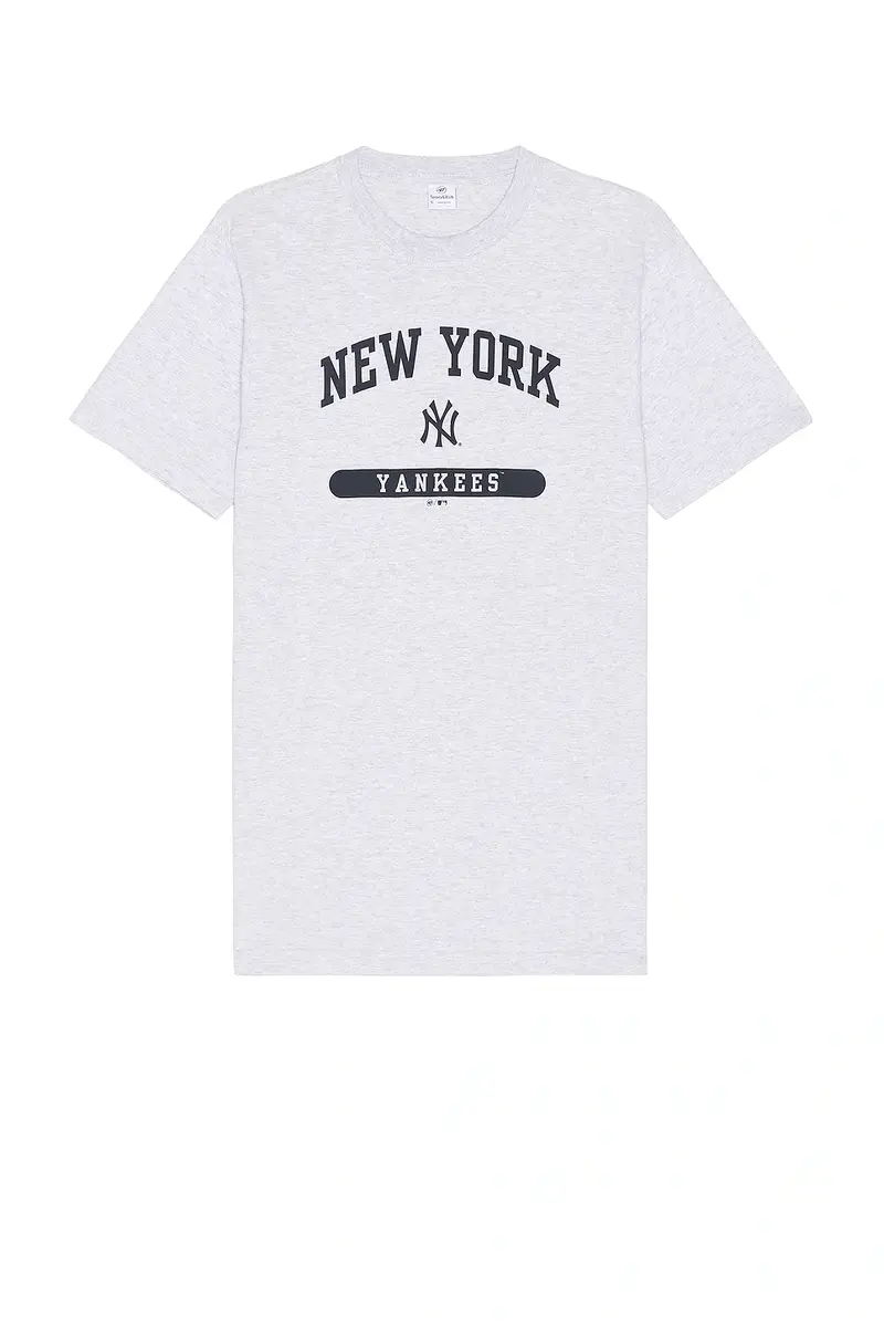 League T-Shirt League T-Shirt