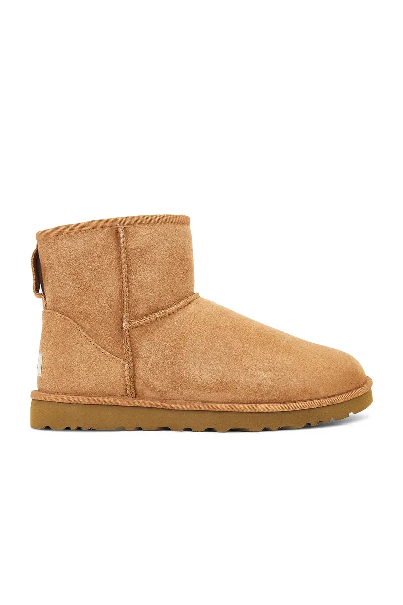 UGG Classic Mini | Image 1 UGG Classic Mini | Image 1