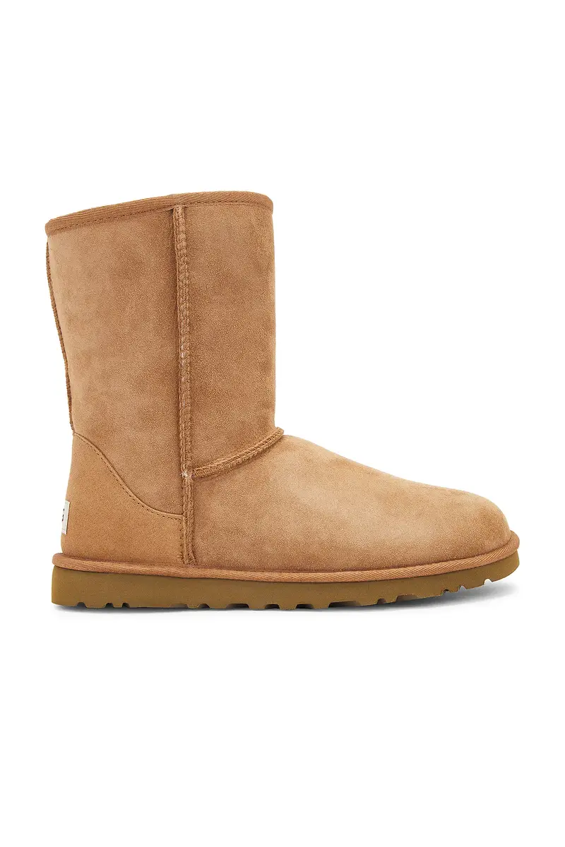 UGG Classic Short | Image 1 UGG Classic Short | Image 1