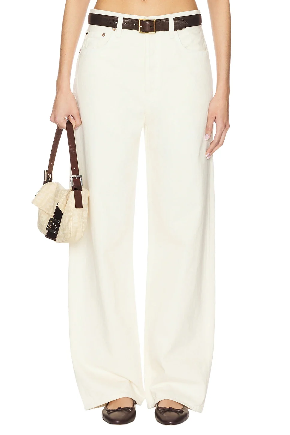 Low Slung Baggy Jeans