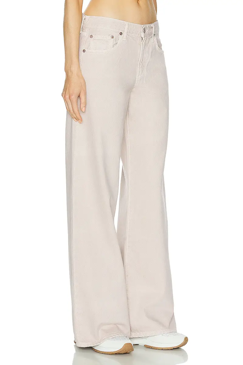AGOLDE Clara Low Rise Baggy Flare Jeans | Thumbnail 4 AGOLDE Clara Low Rise Baggy Flare Jeans | Thumbnail 4