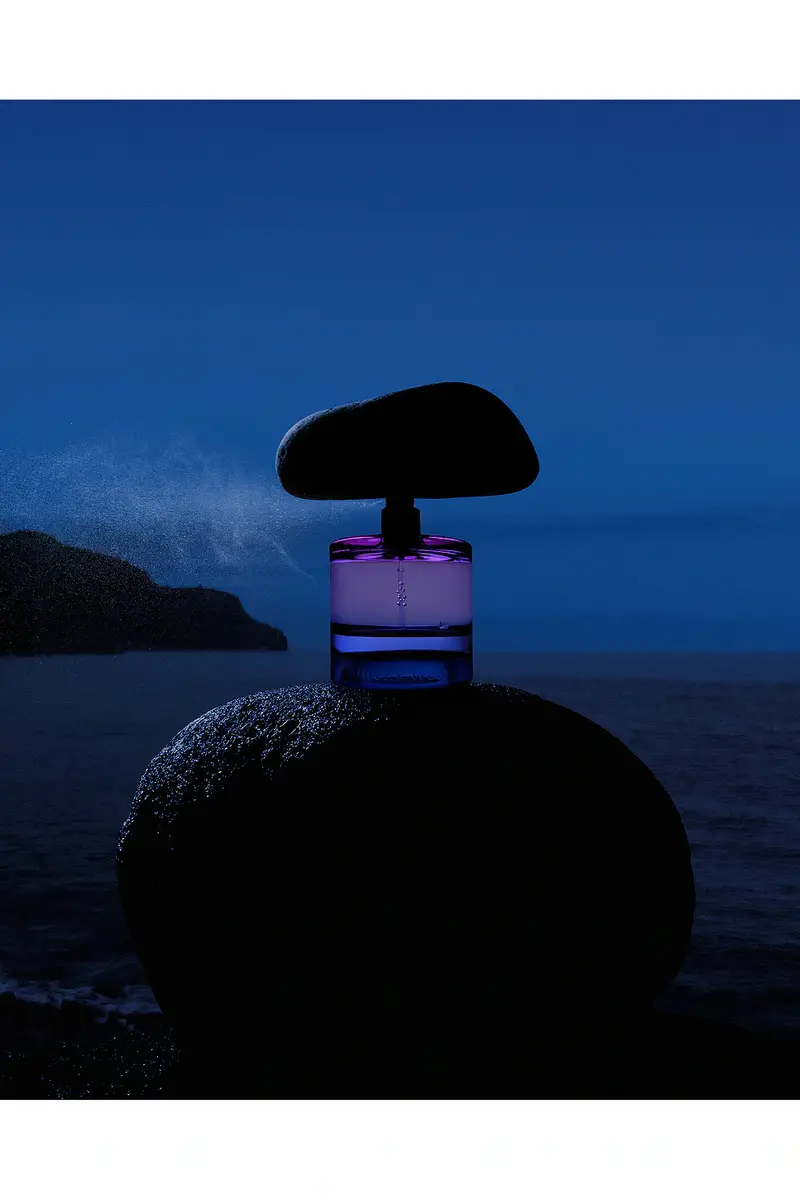 Vyrao Mini Woo: Witchy Woo Eau De Parfum | Thumbnail 7 Vyrao Mini Woo: Witchy Woo Eau De Parfum | Thumbnail 7