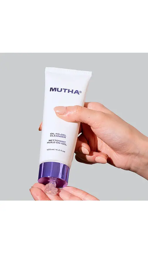 MUTHA Oil To Gel Cleanser | Thumbnail 2 MUTHA Oil To Gel Cleanser | Thumbnail 2