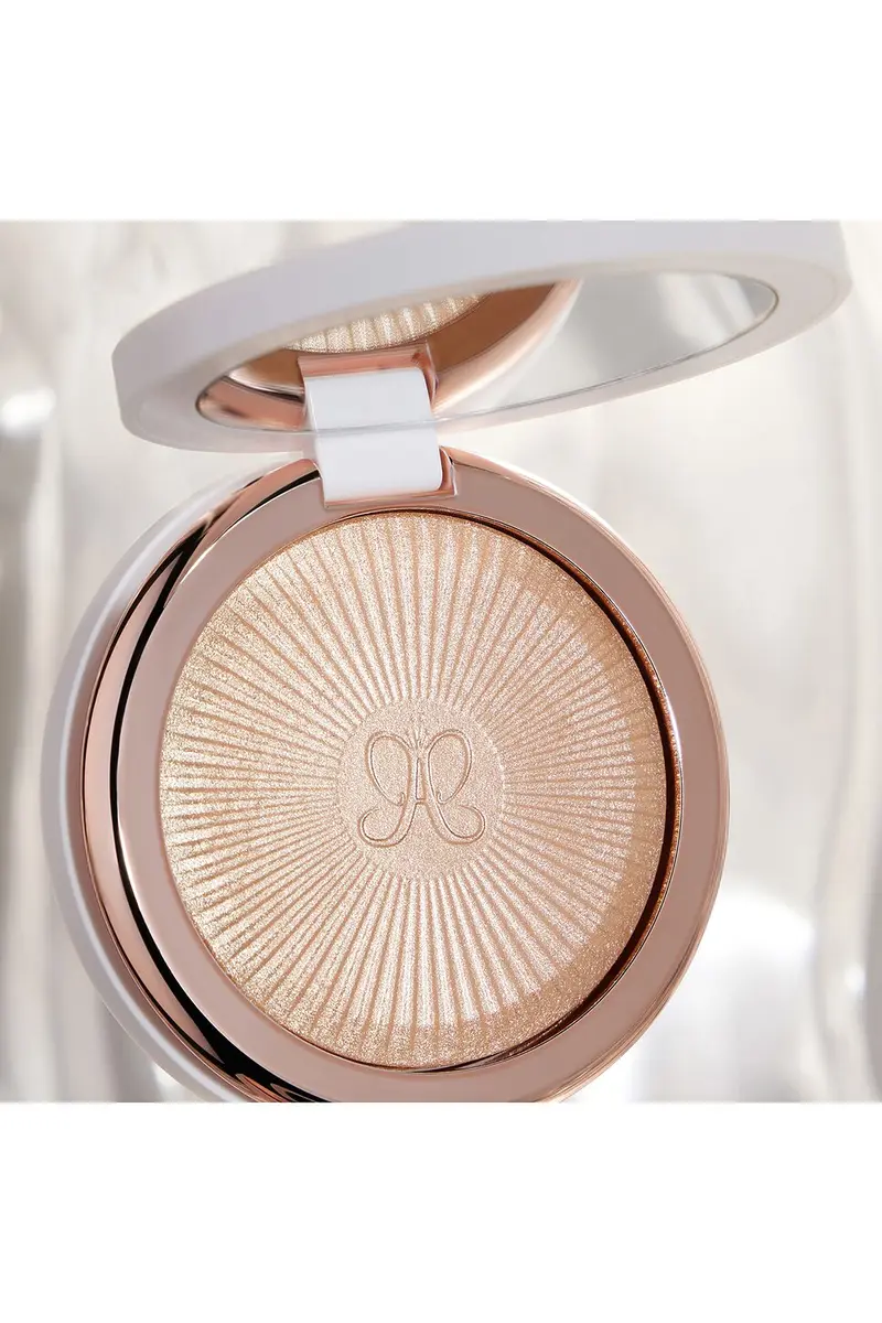 Anastasia Beverly Hills Glow Seeker Highlighter | Thumbnail 9 Anastasia Beverly Hills Glow Seeker Highlighter | Thumbnail 9